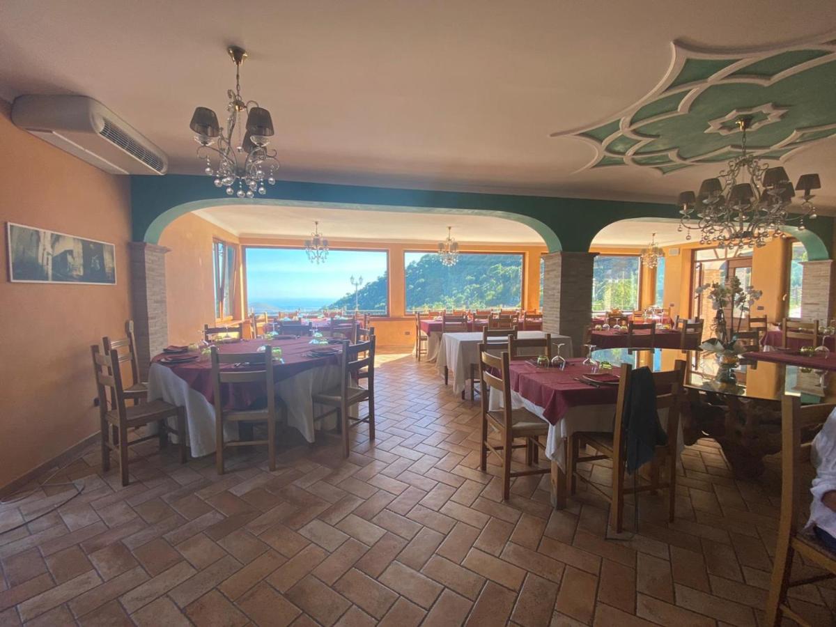 Villa Agriturismo Collecammino à Lenola Extérieur photo